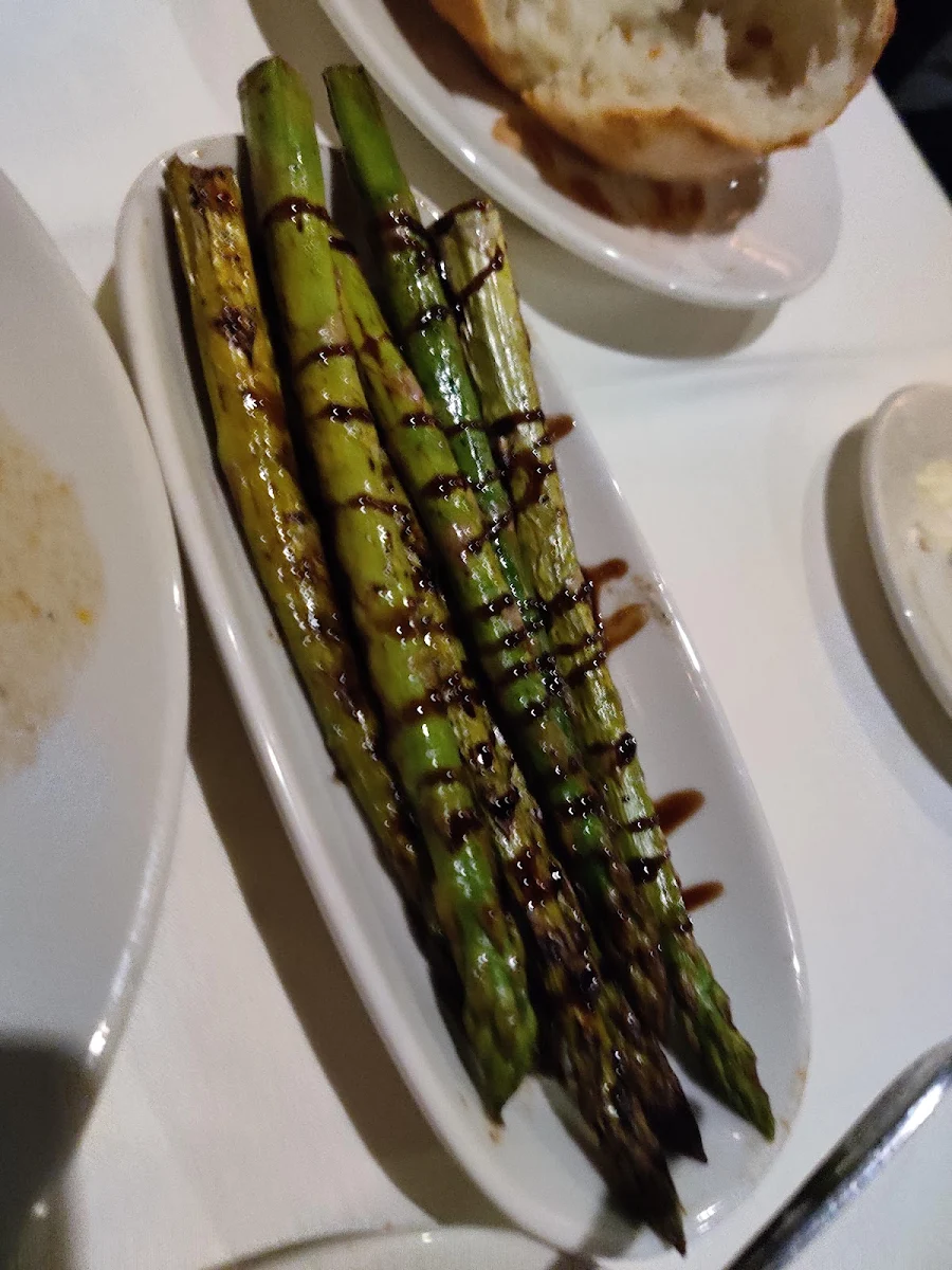 Grilled Asparagus, Morton's The Steakhouse
