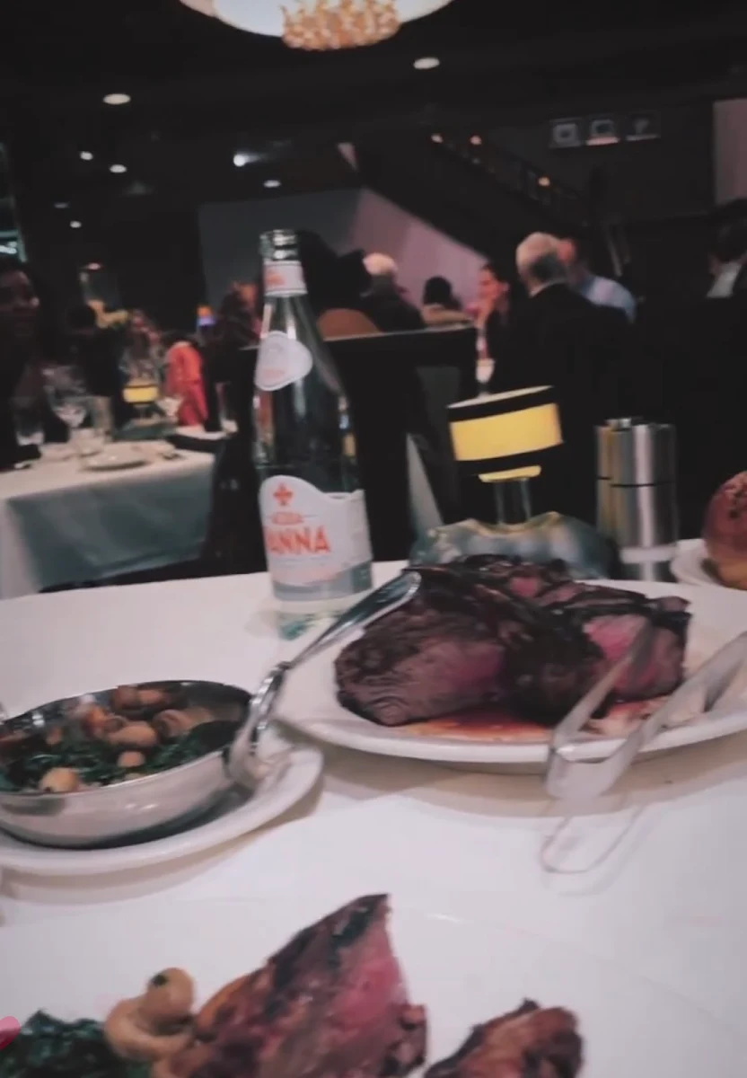 Porterhouse Steak, Morton's The Steakhouse