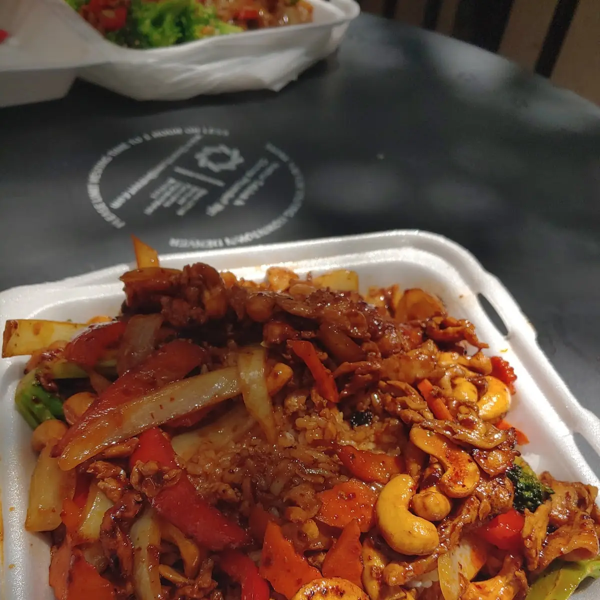 Pad Cashew Chicken