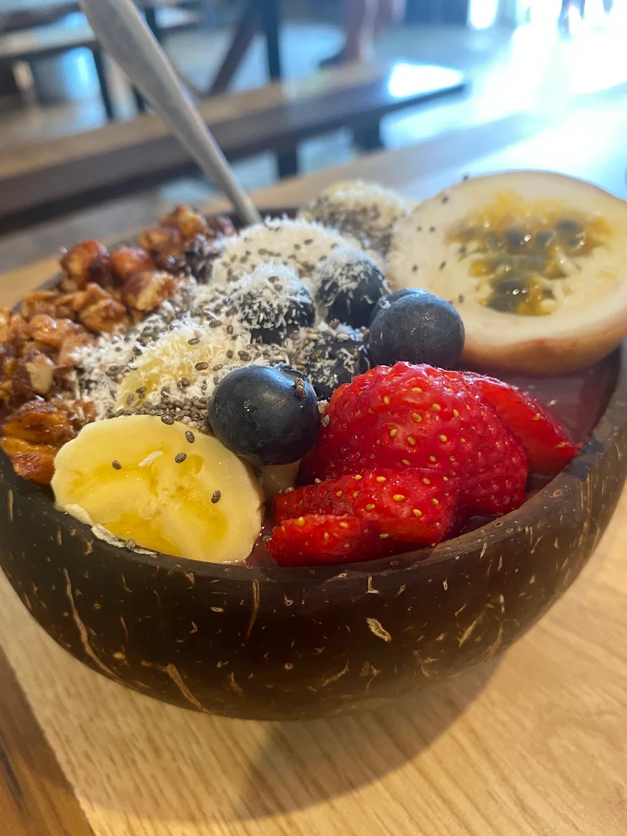 Acai, Old Maids