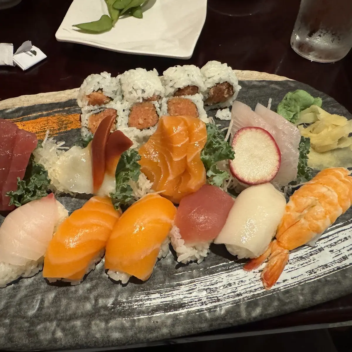 Sushi & Sashimi Deluxe
