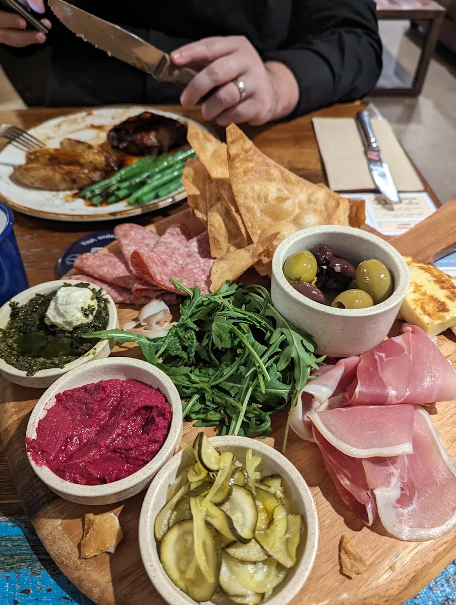 Mezze Plate, The Happy Wombat