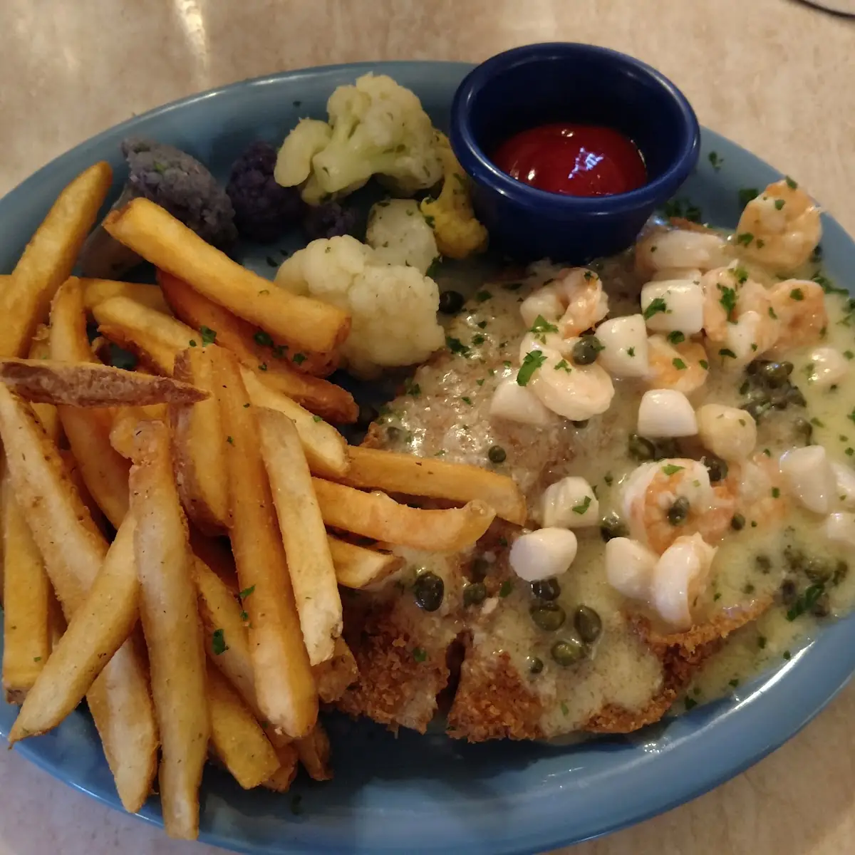 Bayou Sea Scallops and Prawns