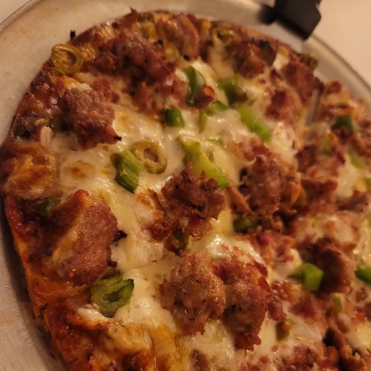 Cauliflower Supreme Pizza