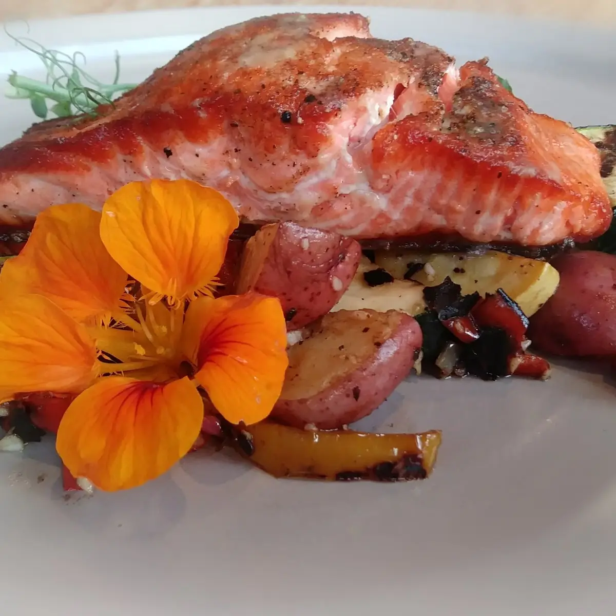 Smoked Salmon Slider