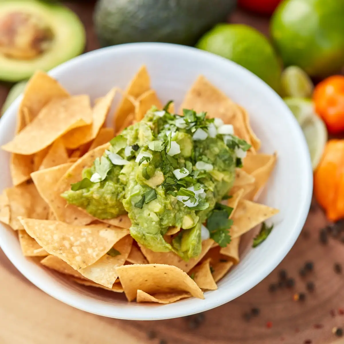 Fresh Guacamole & Chips