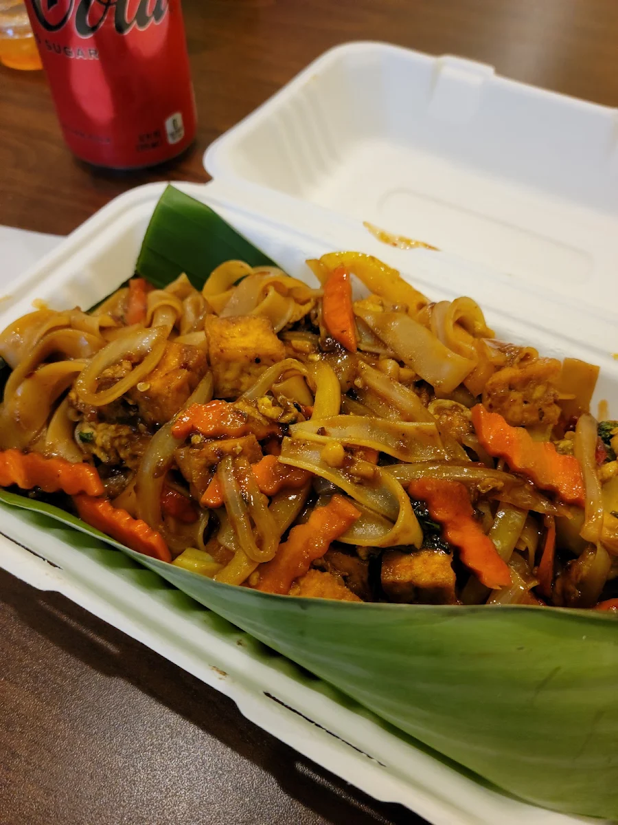 Pad Kee Mao with Tofu