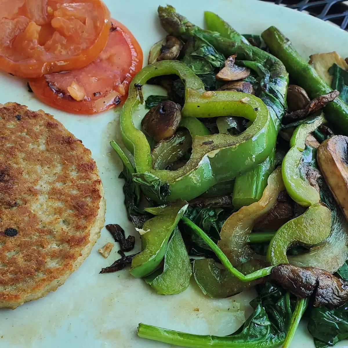 Veggie Burger with Vegetables