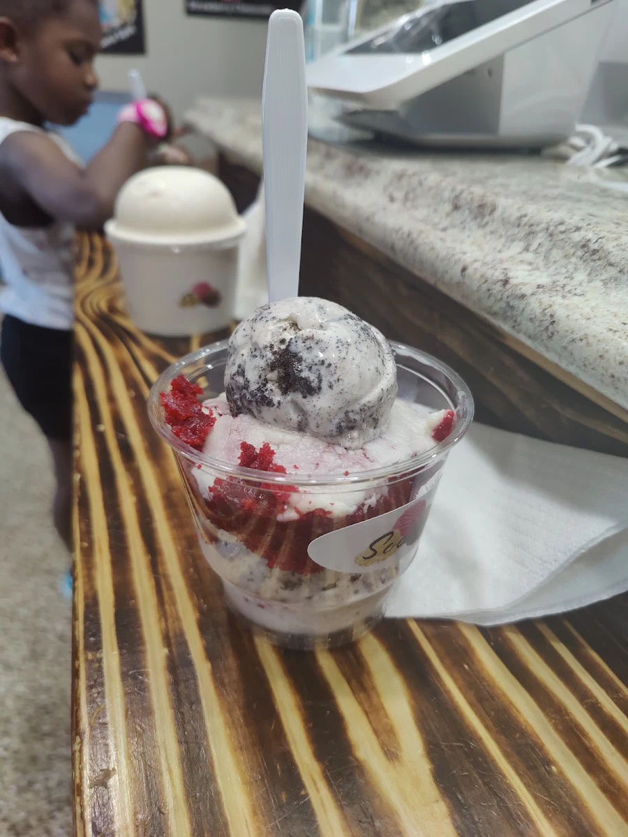 Red Velvet Sundae