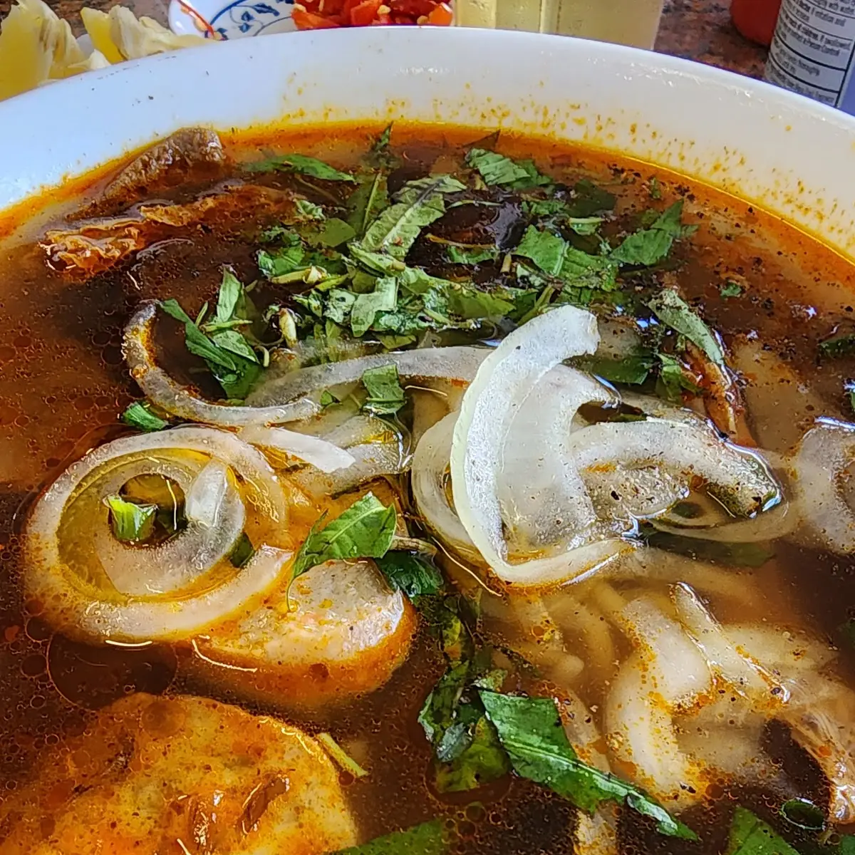 Rice Noodle w Spicy Beef Soup