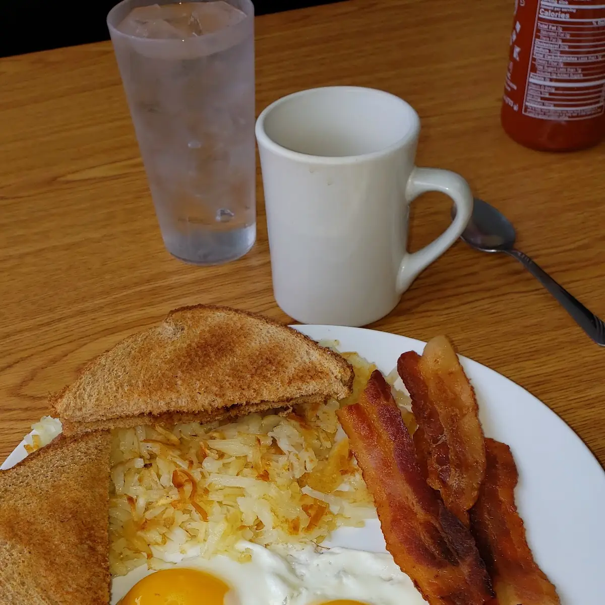 All American Breakfast Bacon Eggs Hashbrowns