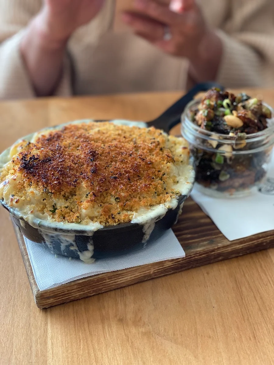 Lobster Mac and Cheese