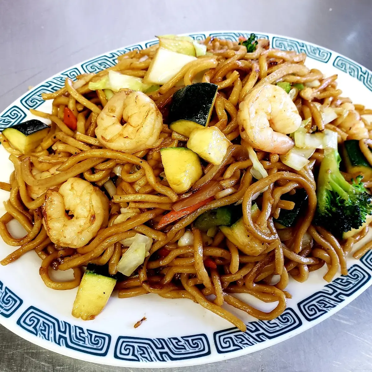 Seafood Chow Mein