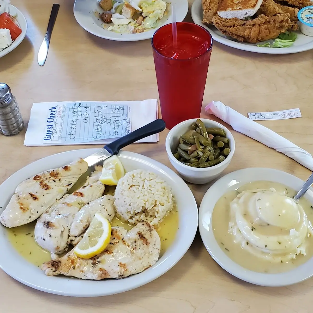 Chicken Elite with Mashed Potatoes & Green Beans
