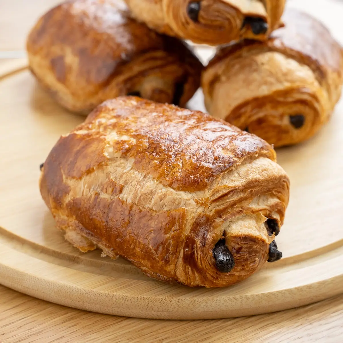 Chocolate Croissant, La Favella