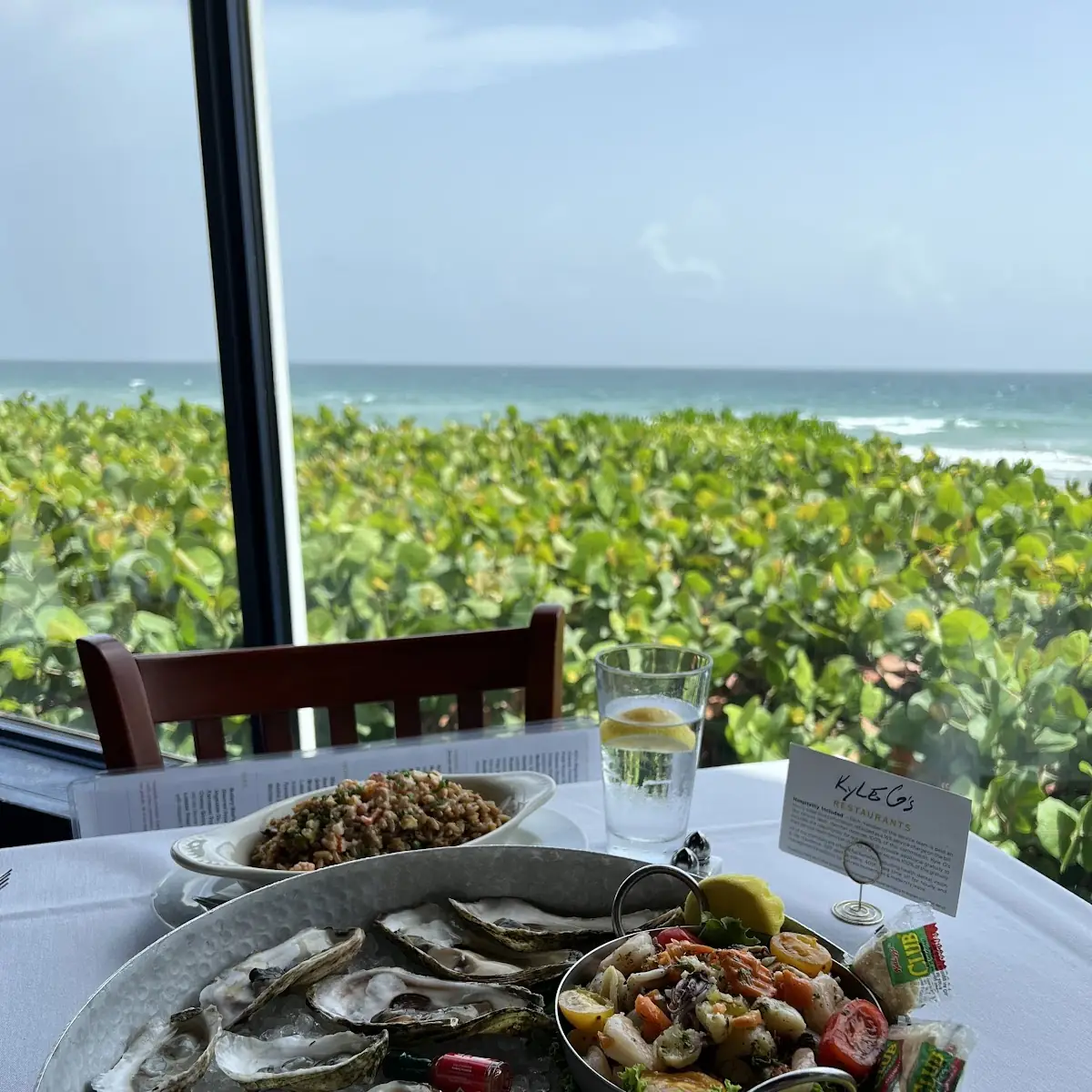 Deluxe Oceanside Seafood Platter