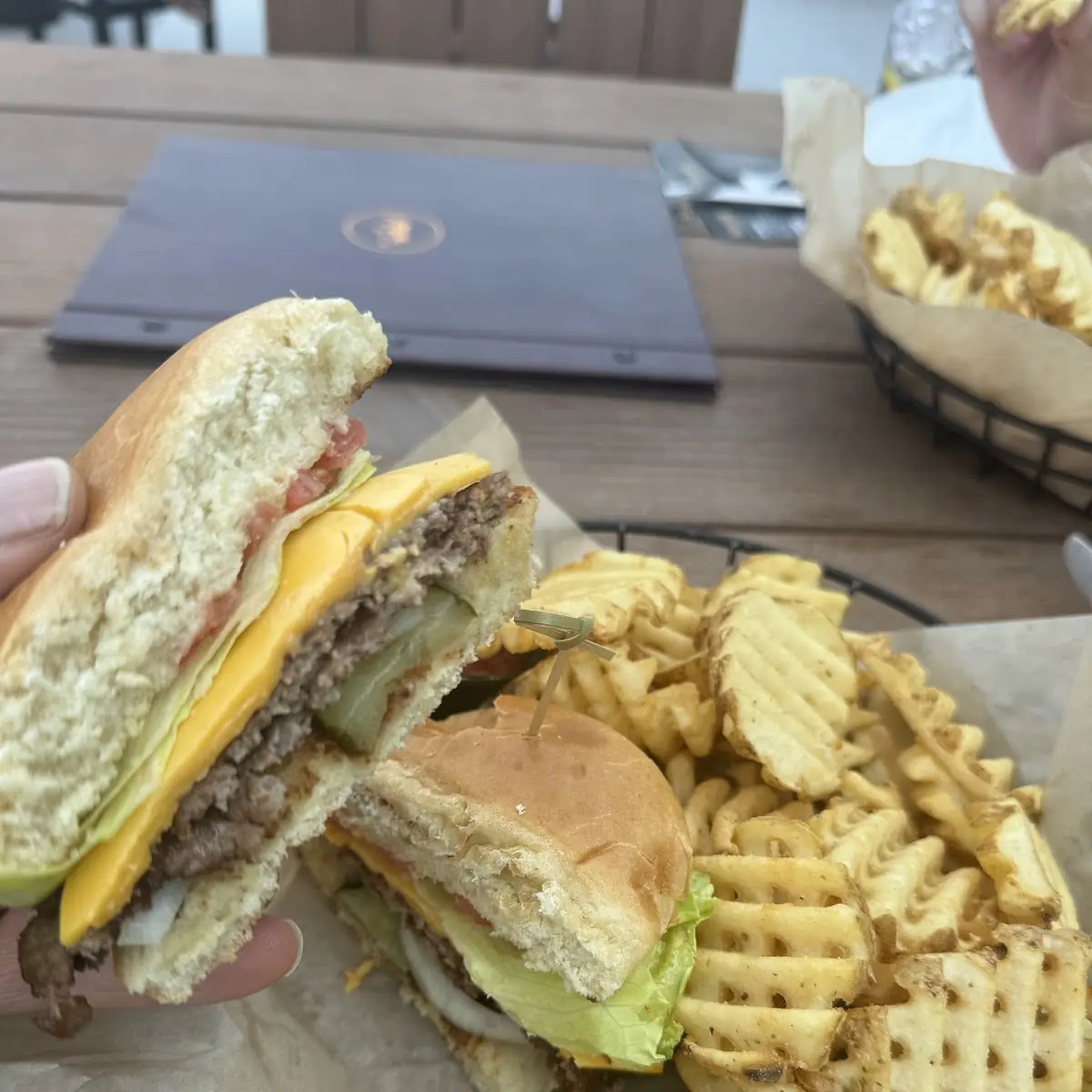Double Cheeseburger