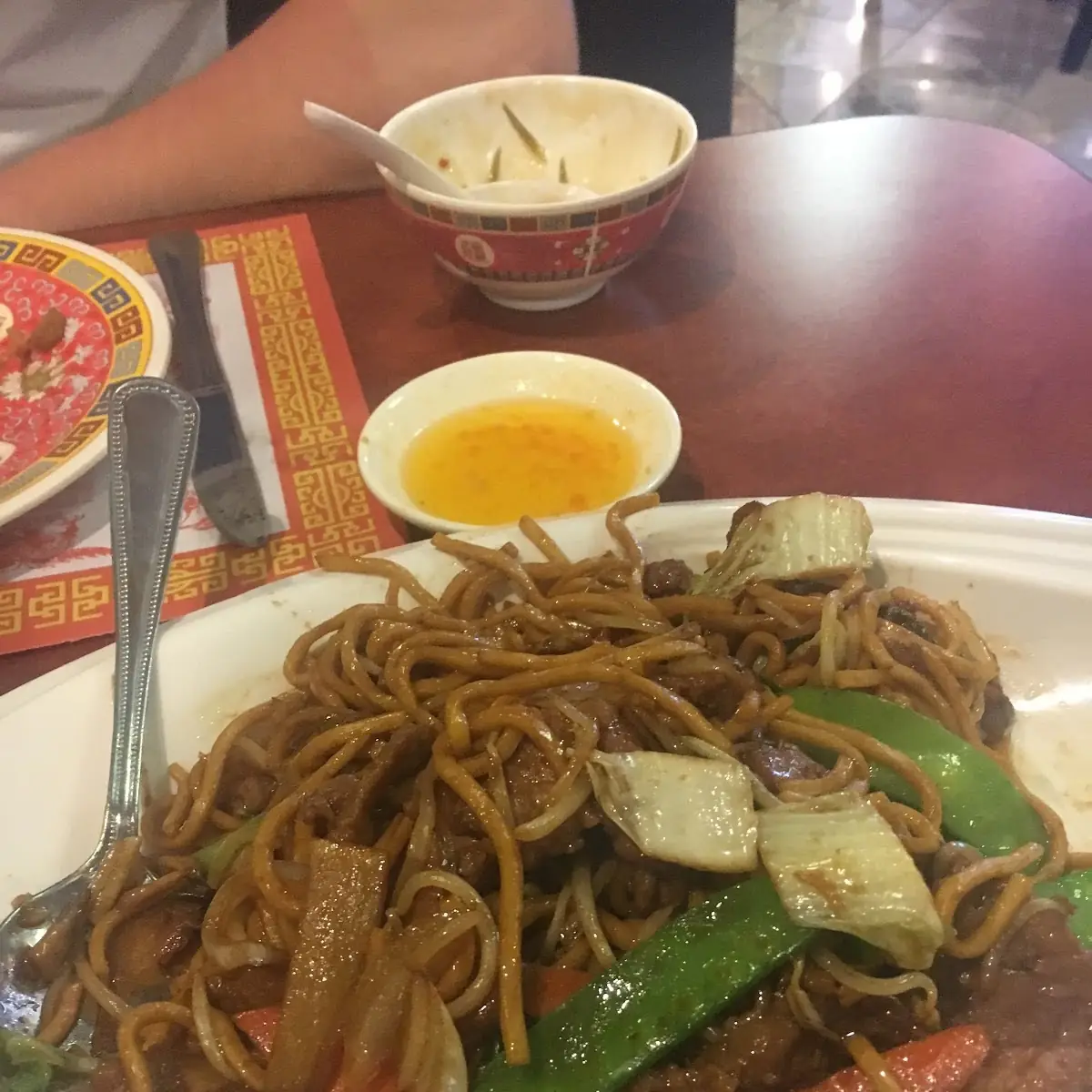 Beef Lo Mein Combination Plate Lunch