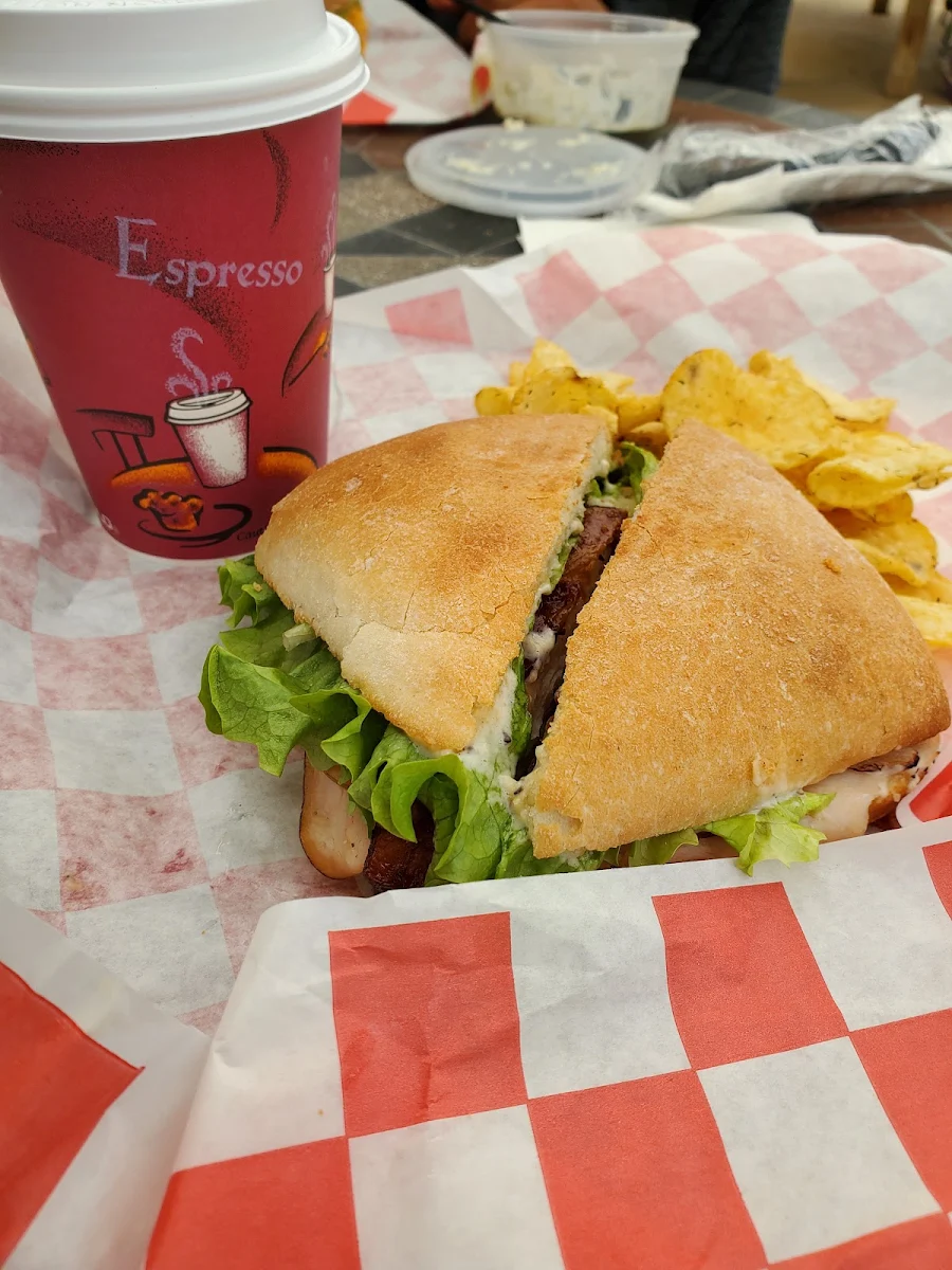 California Club Sandwich