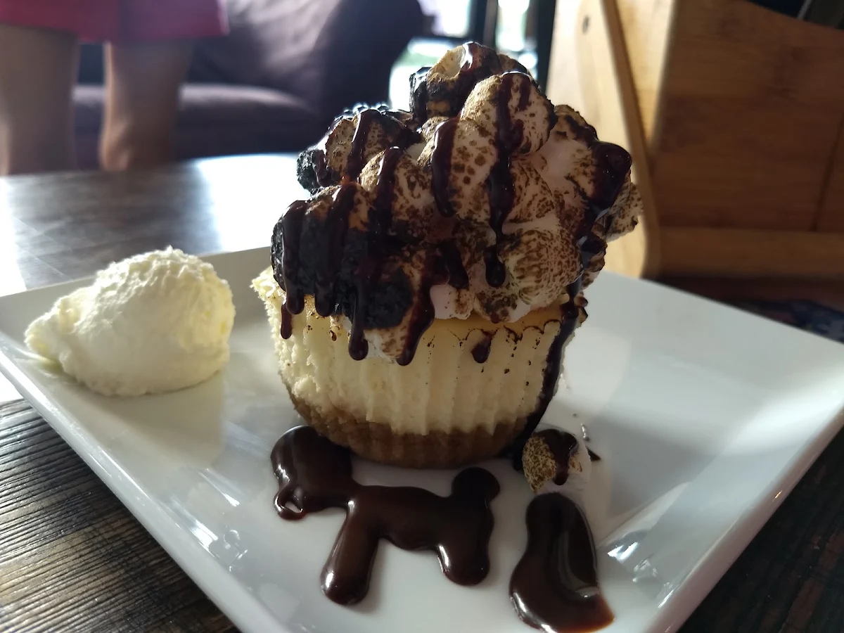Toasted Marshmallow Cheesecake