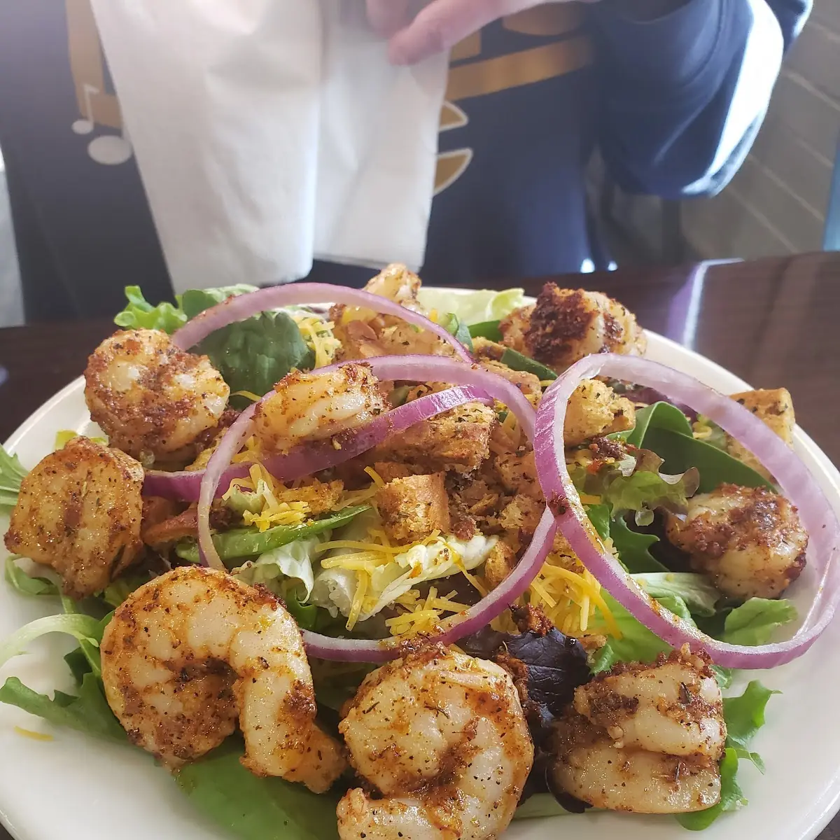 Grilled Shrimp Salad
