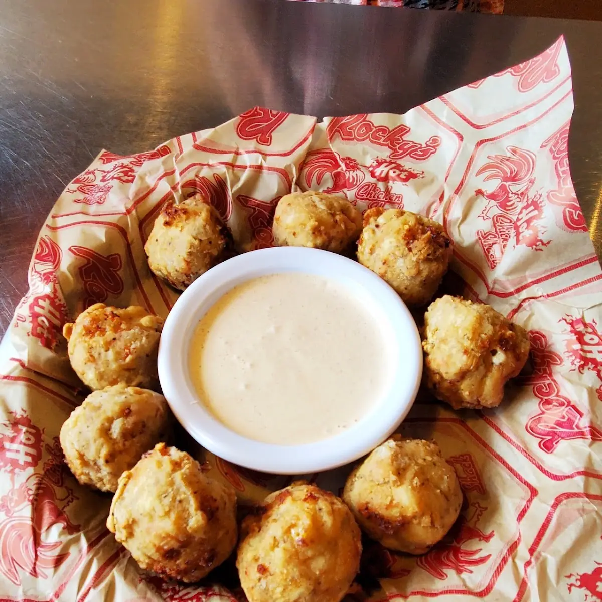 Mac and Cheese Poppers