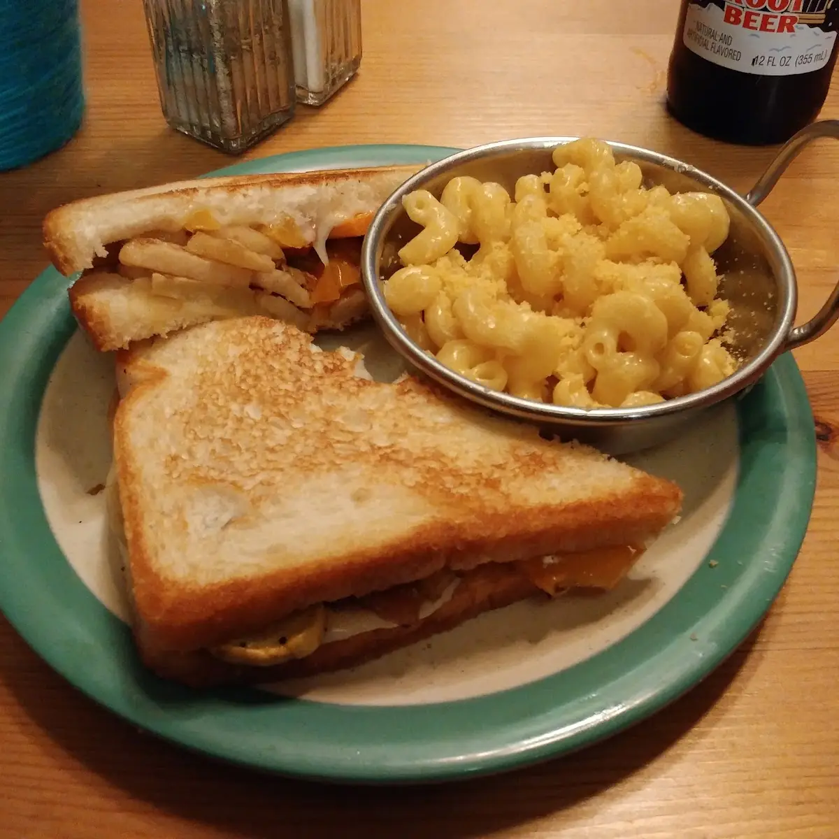 Deluxe Grilled Cheese