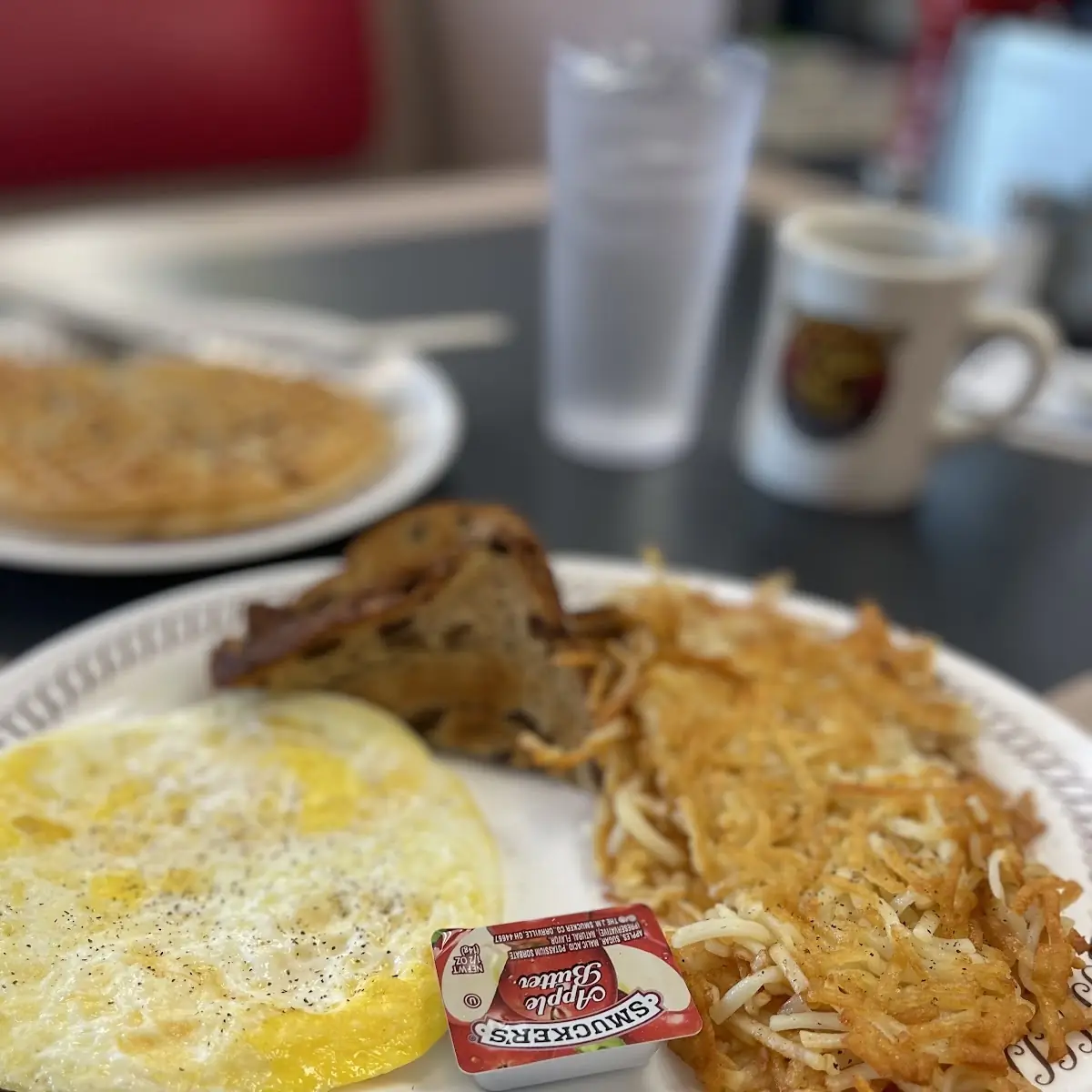 Hash Brown Egg and Raisin Toast