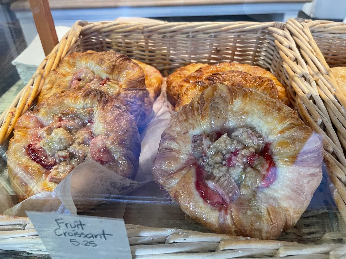 Fruit Croissant
