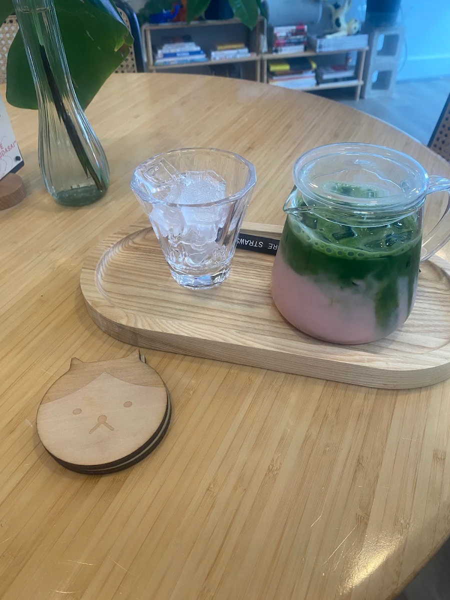 Matcha Green Tea with Ice