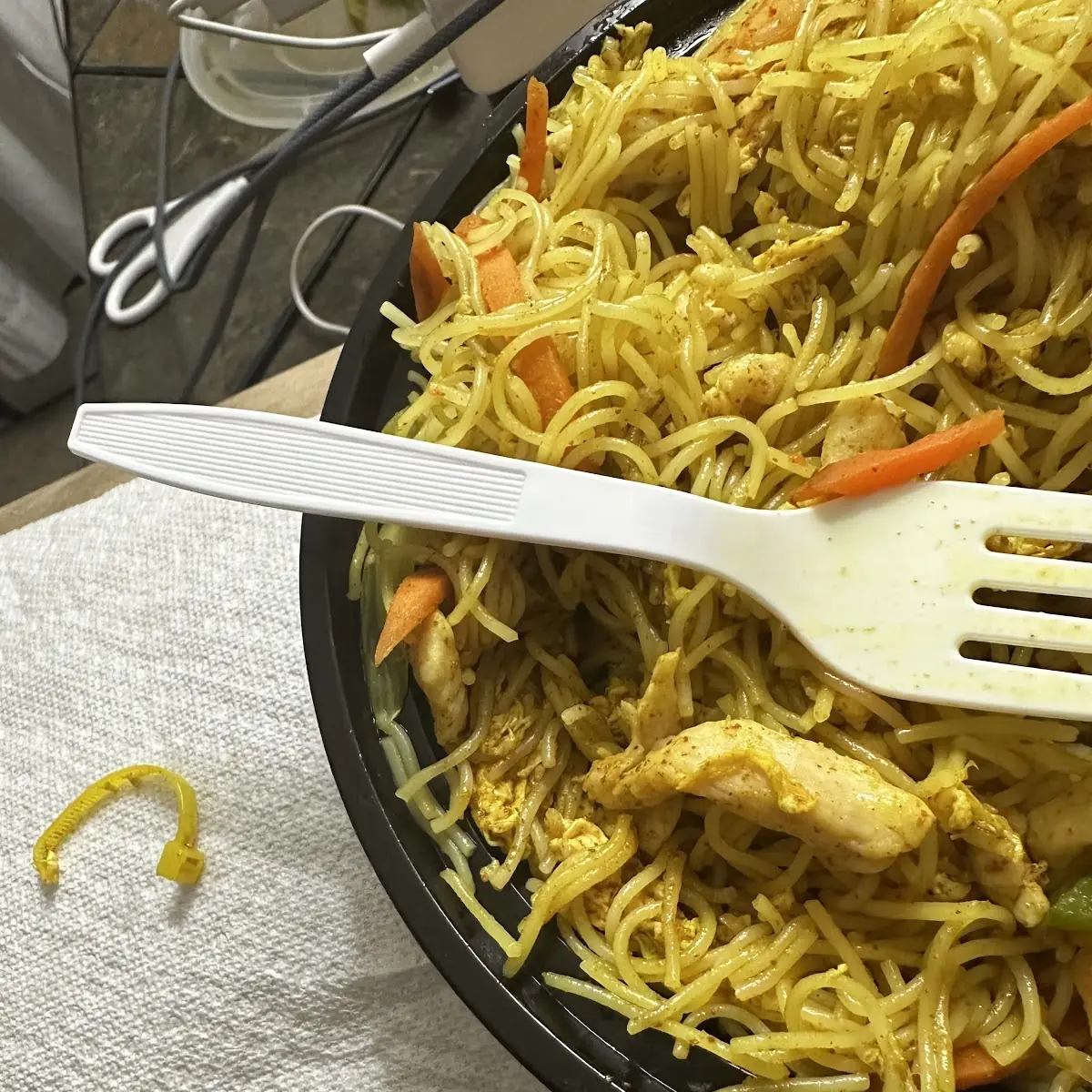Combination Chow Mein Noodles