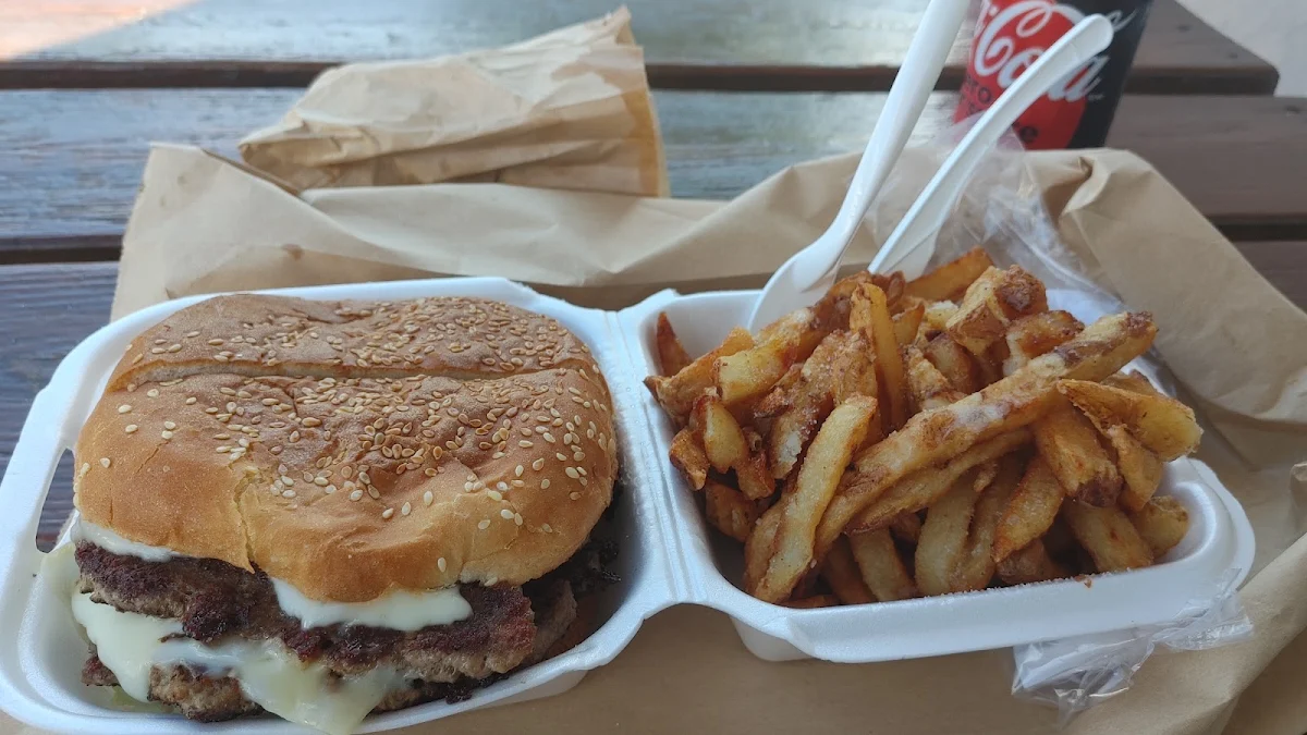 Hamburger Grec, Restoroute Joliette