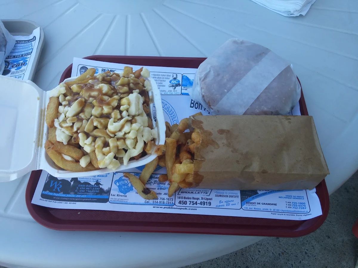 Poutine Grec Cheeseburger, Restoroute Joliette