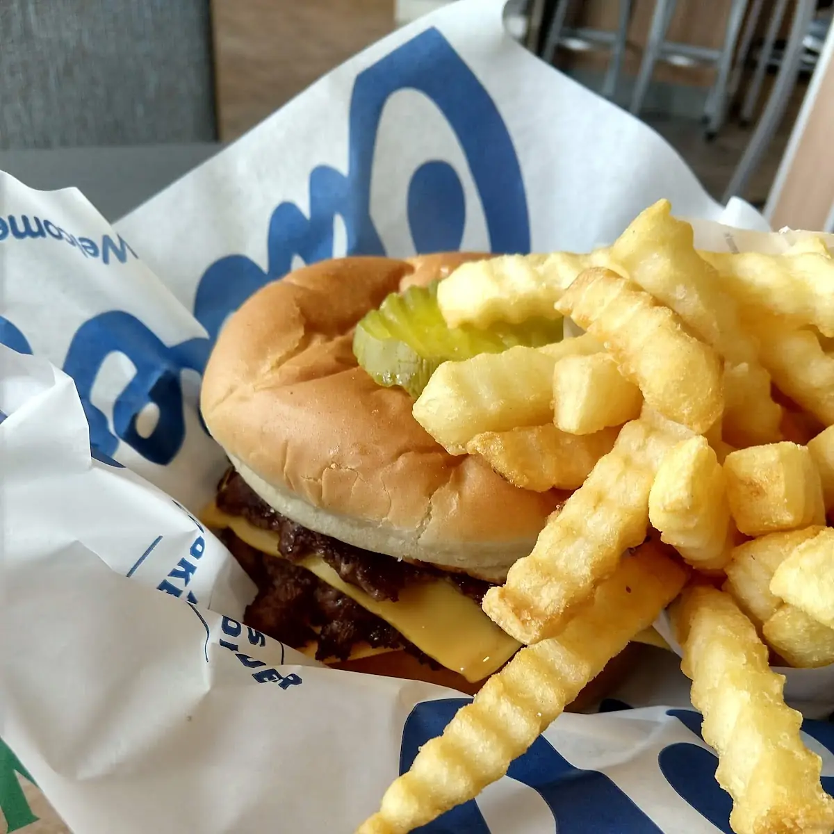 Culver's Deluxe Cheeseburger Combo