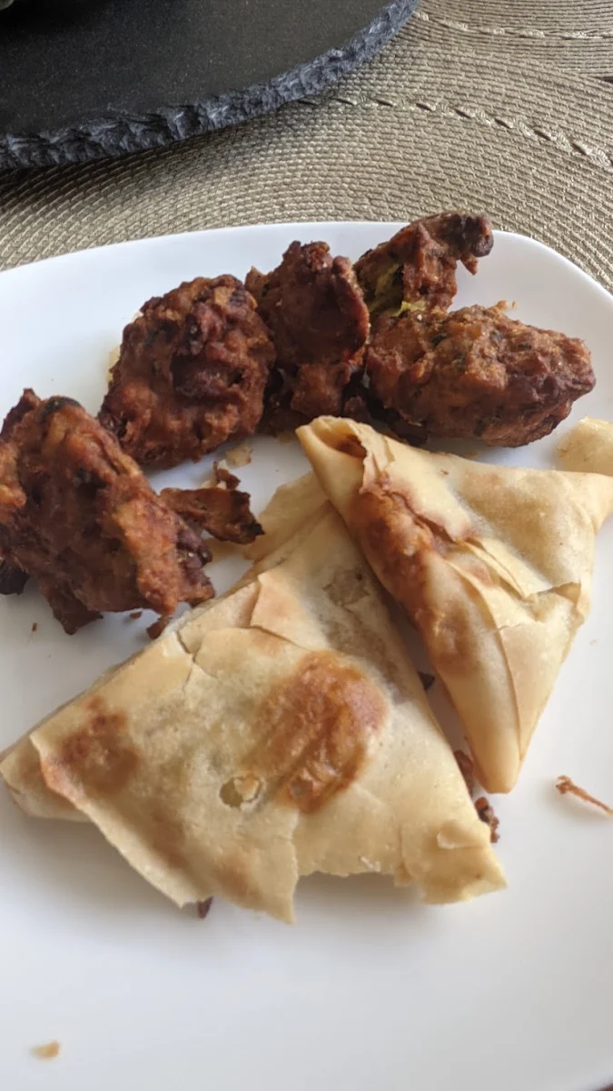 Samosa, Maurya Indian Twist (Oakville)