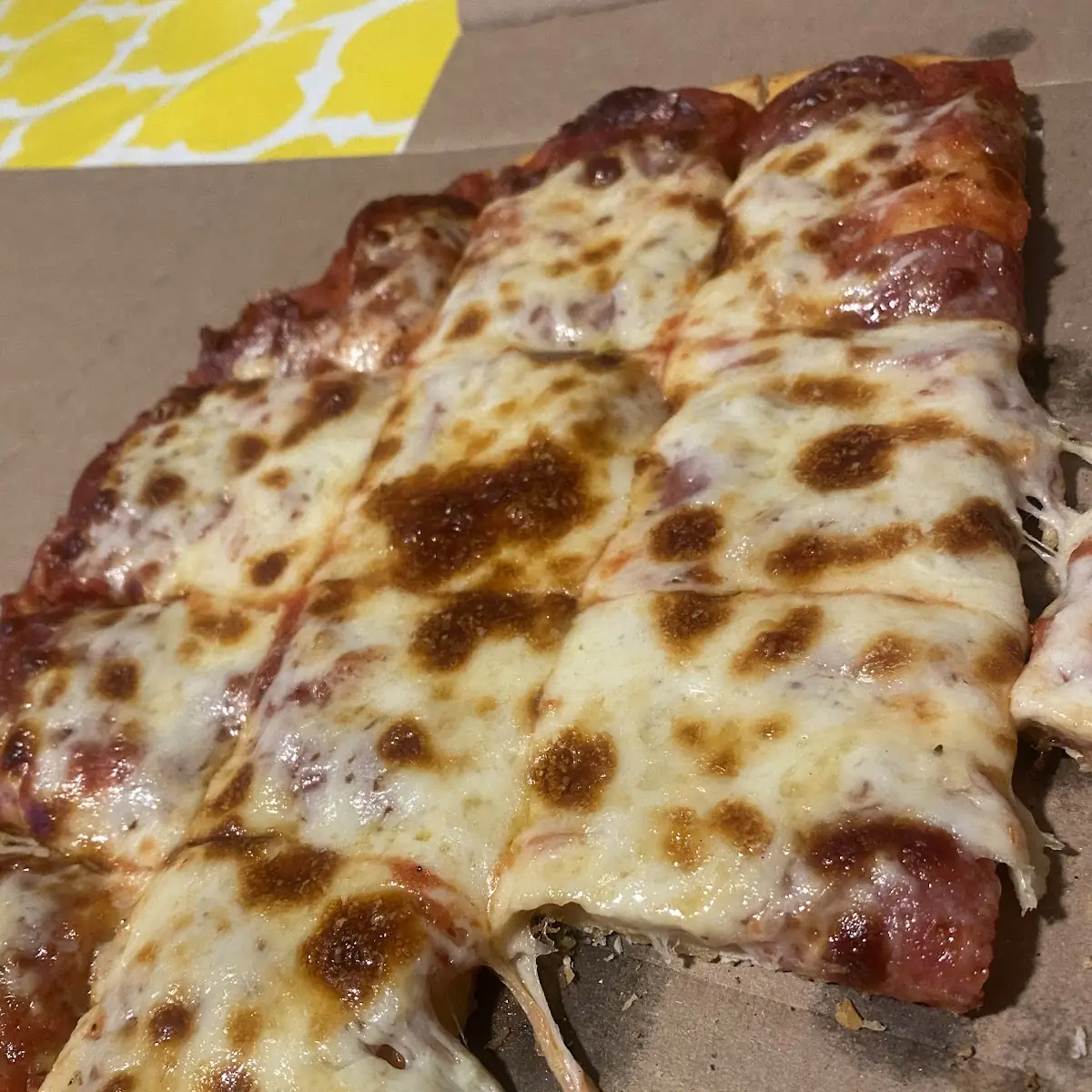 Pepperoni Pizza Thin Crust Extra Crispy