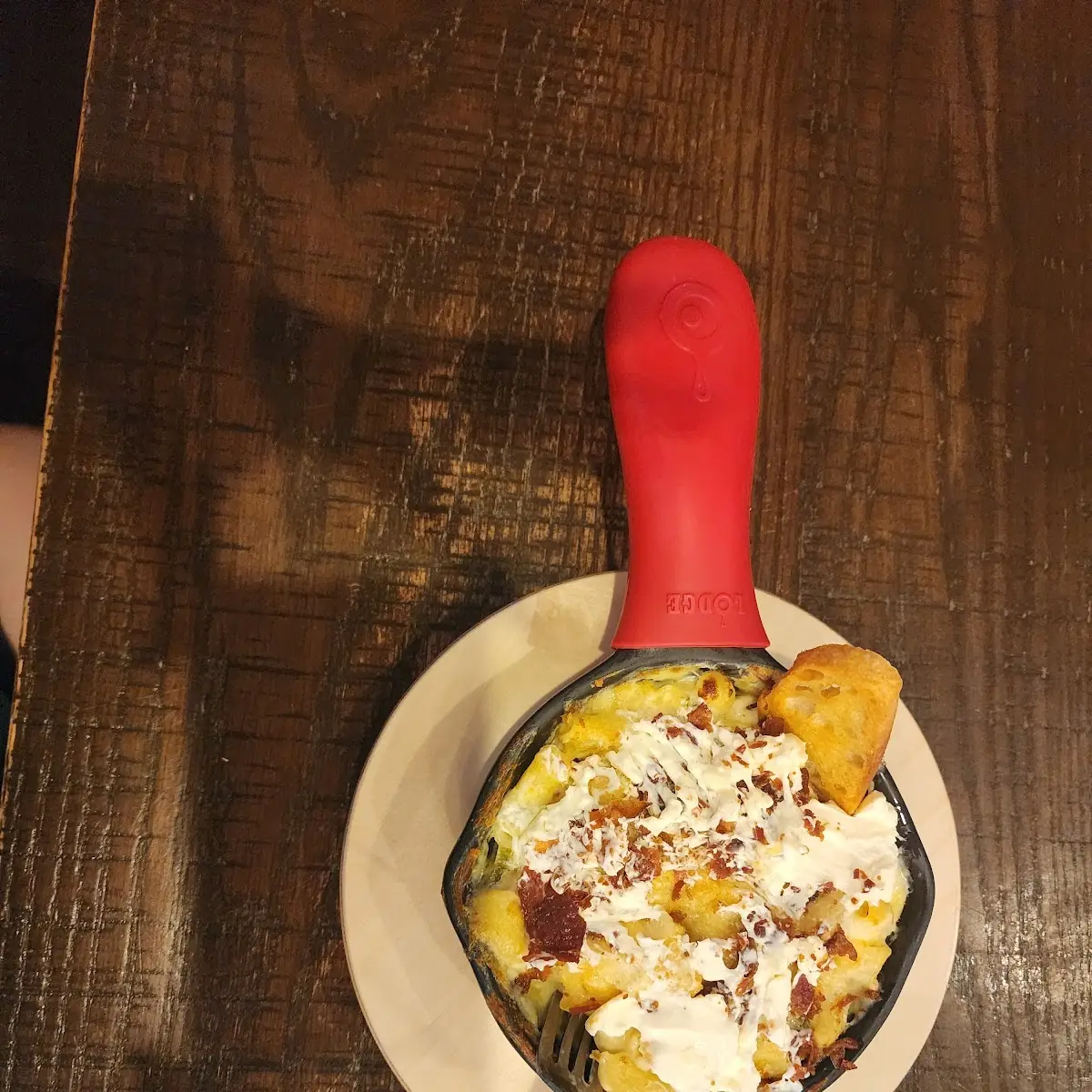 Jalapeno Poppers Mac and Cheese