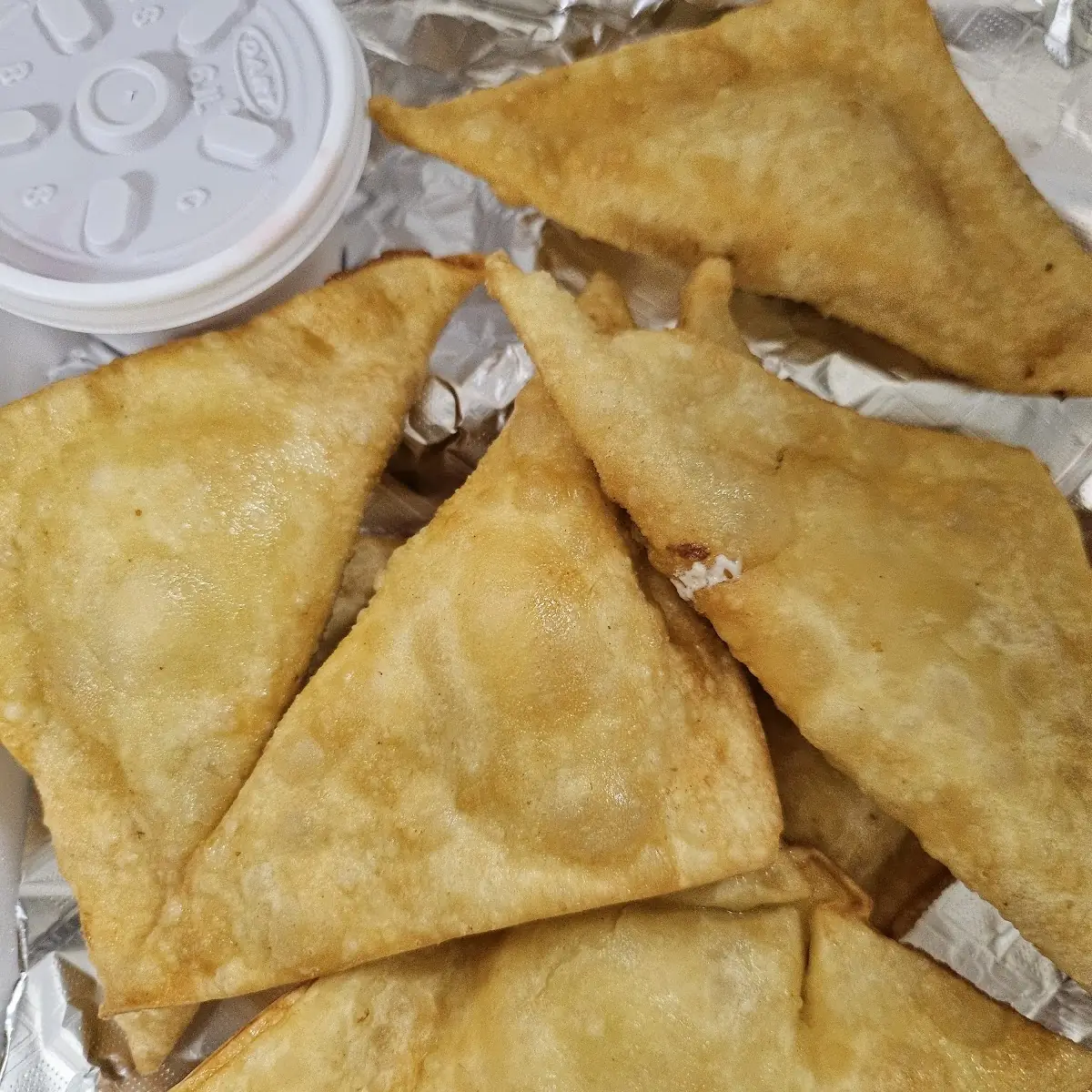 Cheese Crab Rangoon for 6 Peices