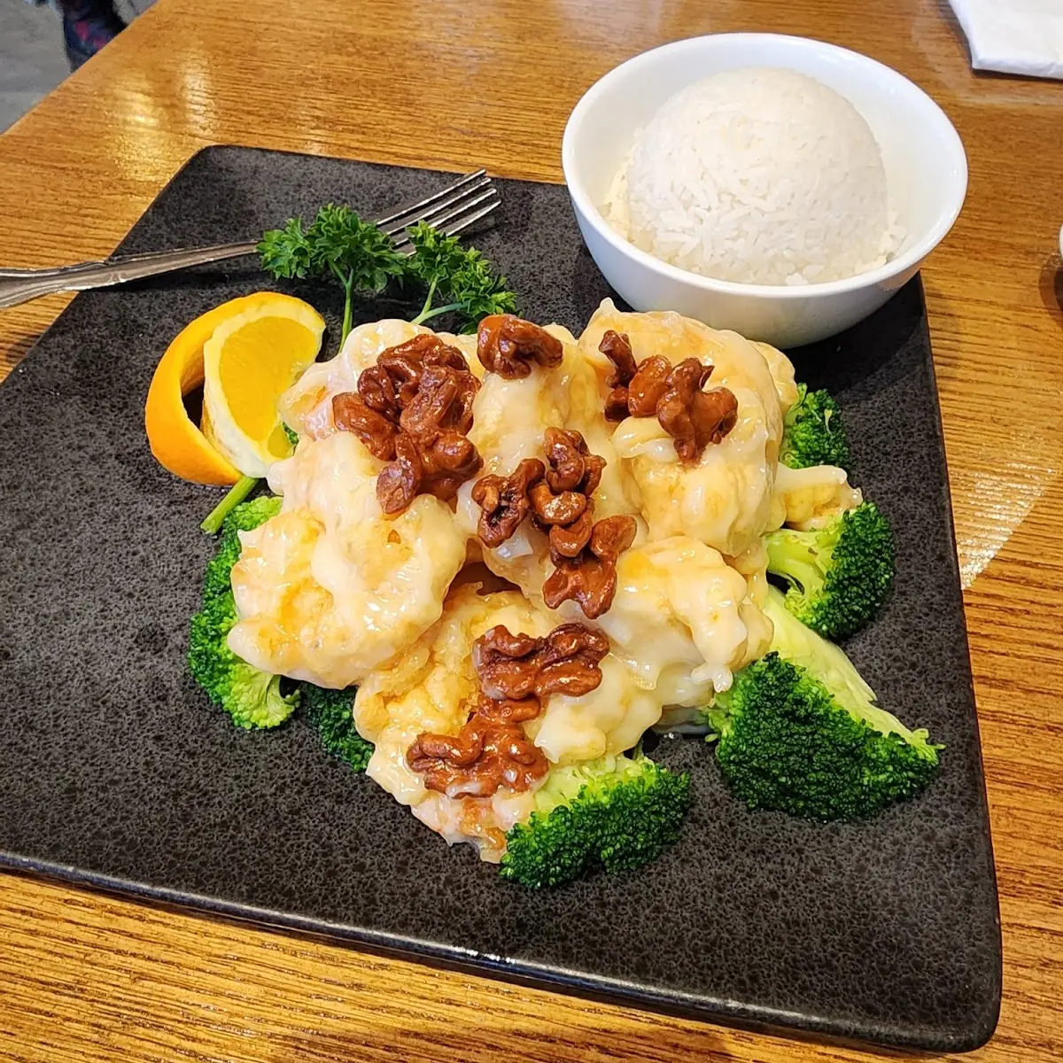 Honey Walnut Shrimp 12 pcs