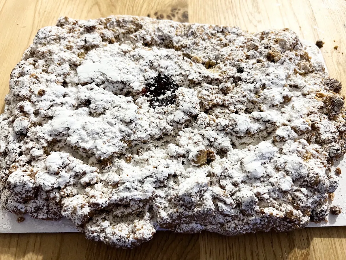 Raspberry Crumb Cake
