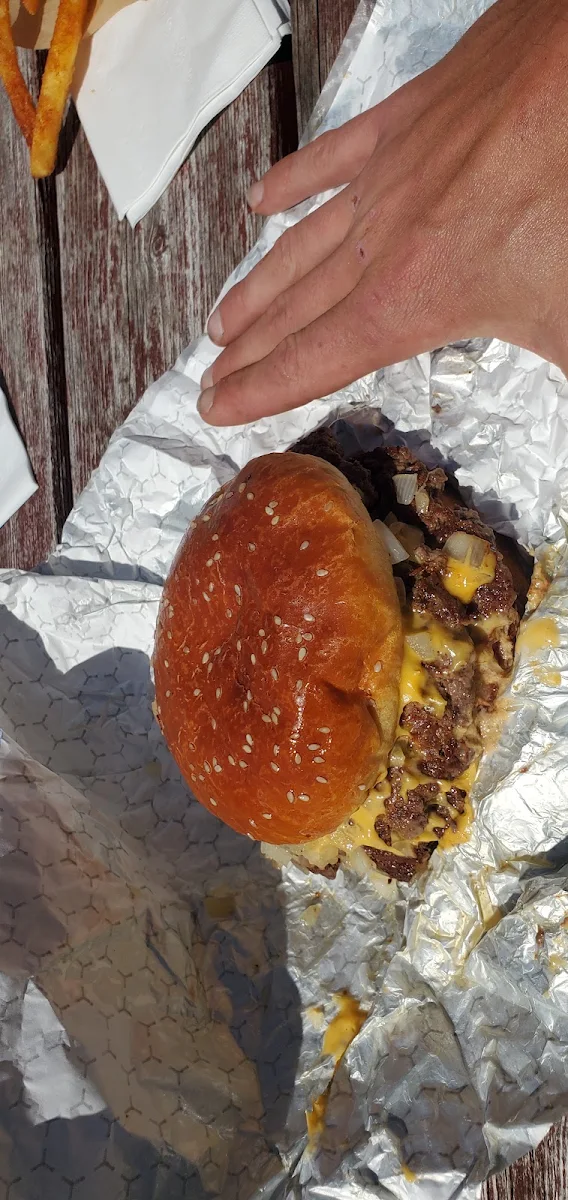Double Cheeseburger