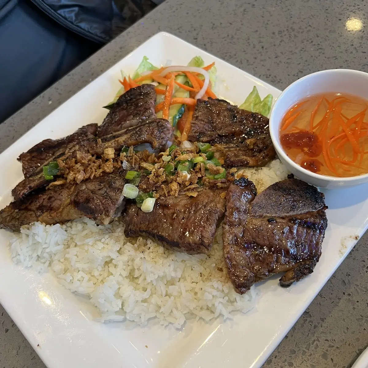 Grilled Pork Rice Plate Com Thit Nuong