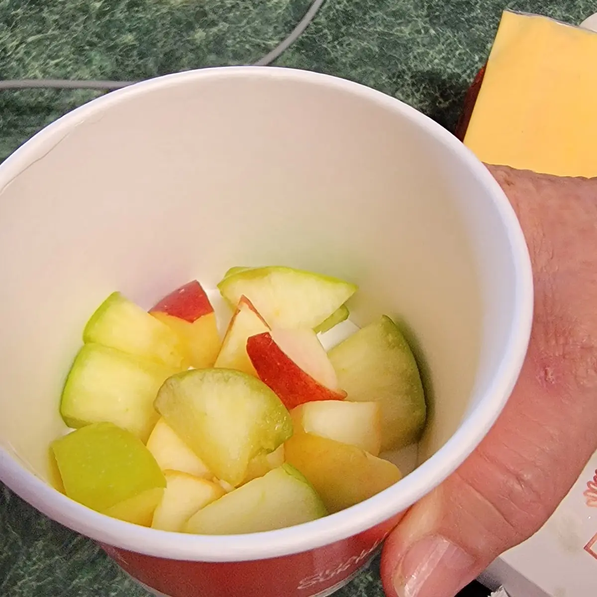 Fresh Seasonal Fruit Cup