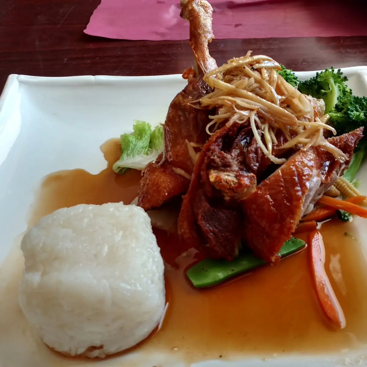 Crispy Duck in Tamarind Sauce with Sticky Rice