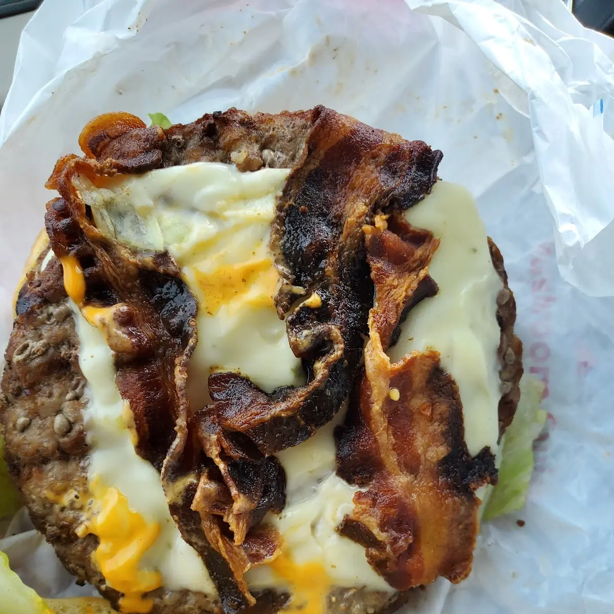 A La Burnt Bacon Unseasoned Burger