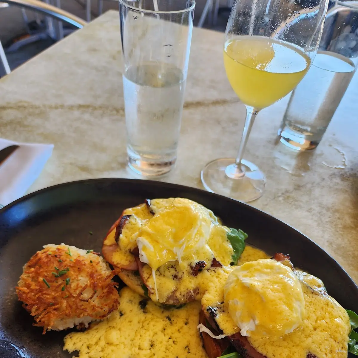 Eggs Benedict