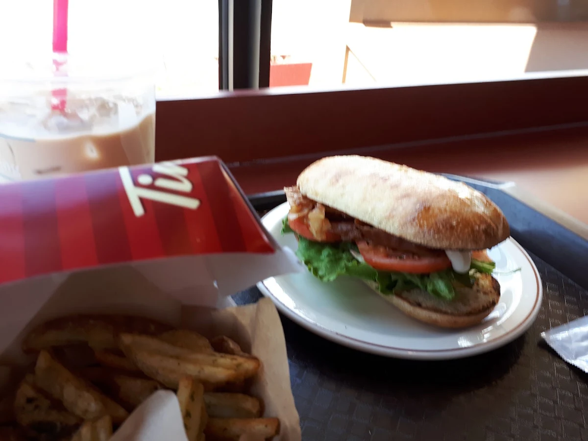 Sandwich blt, Tim Hortons