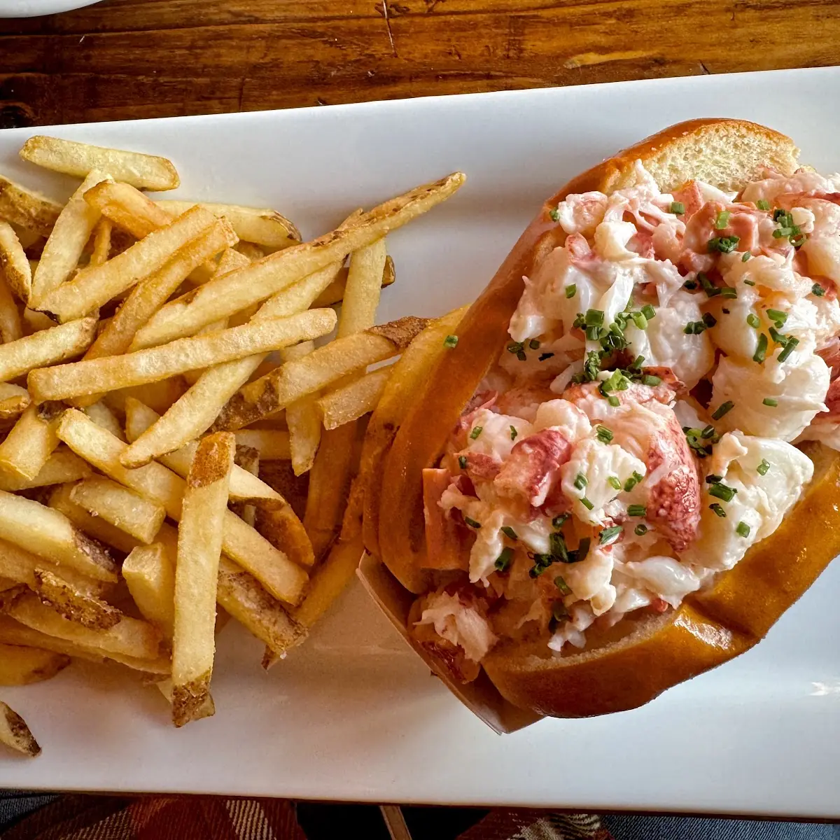 Cal's Lobster Roll