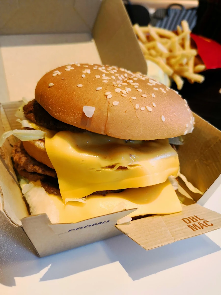 Double Cheeseburger with Extra Cheese