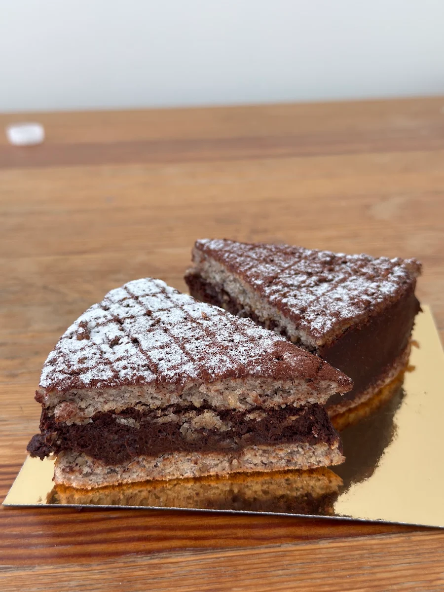 Highlights, Loulou Bistro - Martin Place